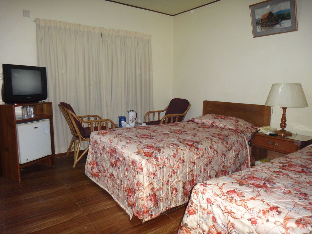 Chit Sayar Hotel Rangum Exterior foto